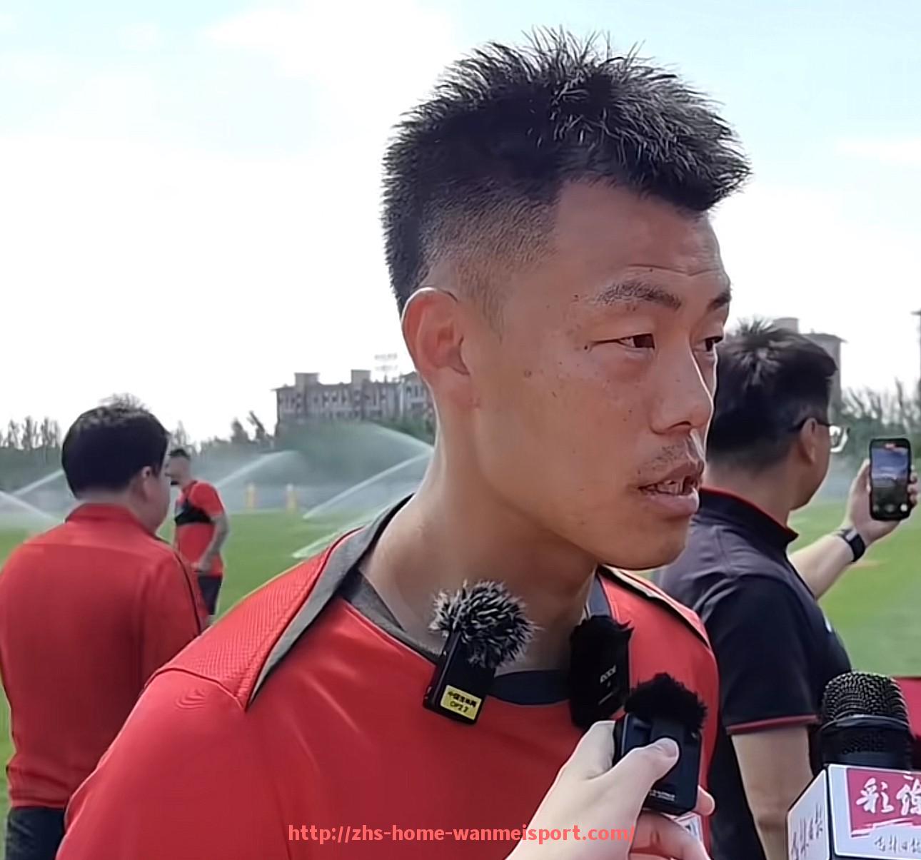 完美体育官方网站-英超球员萨拉的生涯回顾与悲剧事件纪实 完美体育官方网站-英超球员萨拉的生涯回顾与悲剧事件纪实